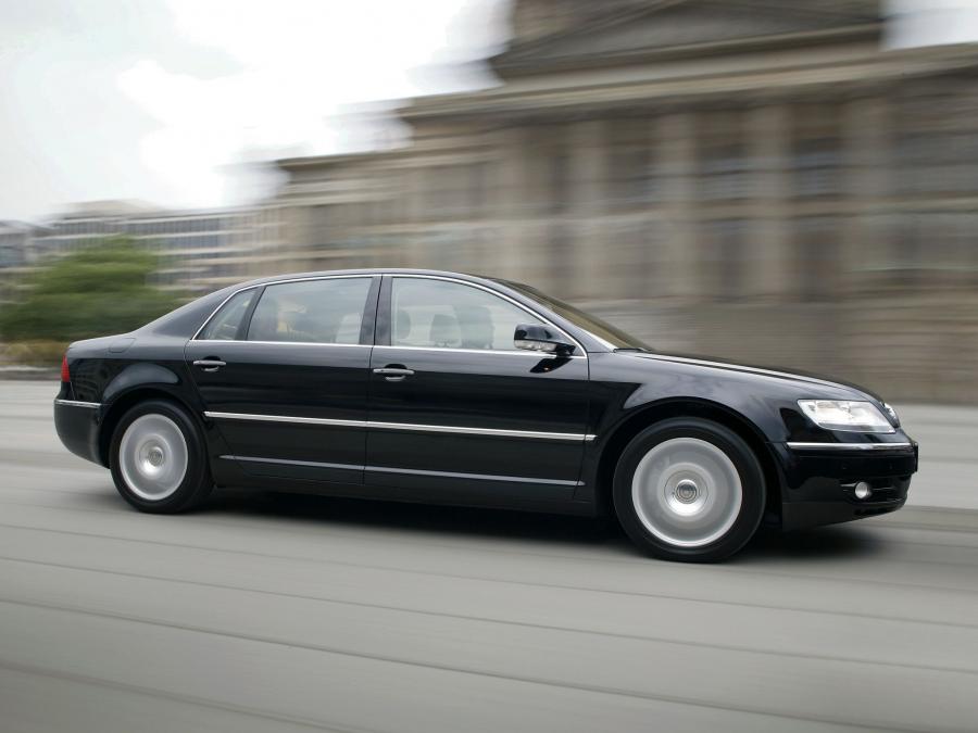  Volkswagen Phaeton Long 2002 года  (фото 6 из 9)